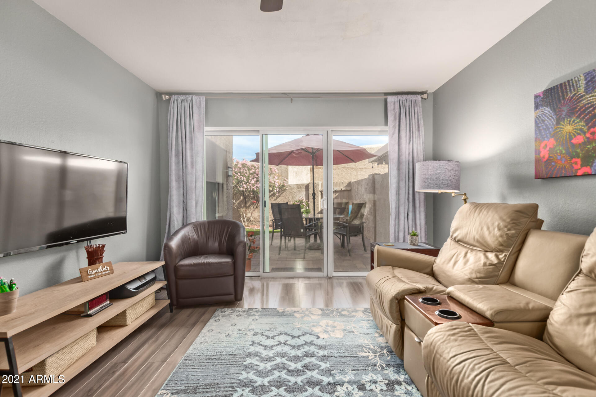 4032 East Charter Oak Road Phoenix, AZ 85032 - Photo 4 of 29 05 - Charter Oak