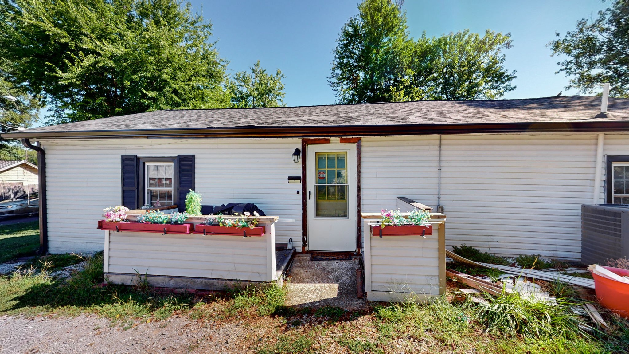 407 Villa Street Murfreesboro, TN 37129 - Photo 24 of 33 a house view with a seating space