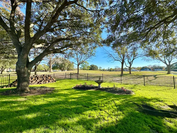 $379,900 | 14403 Muirfield Lane, Houston, TX 77095
