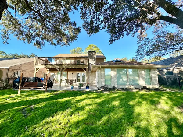 $379,900 | 14403 Muirfield Lane, Houston, TX 77095