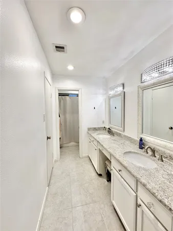 $379,900 | 14403 Muirfield Lane, Houston, TX 77095