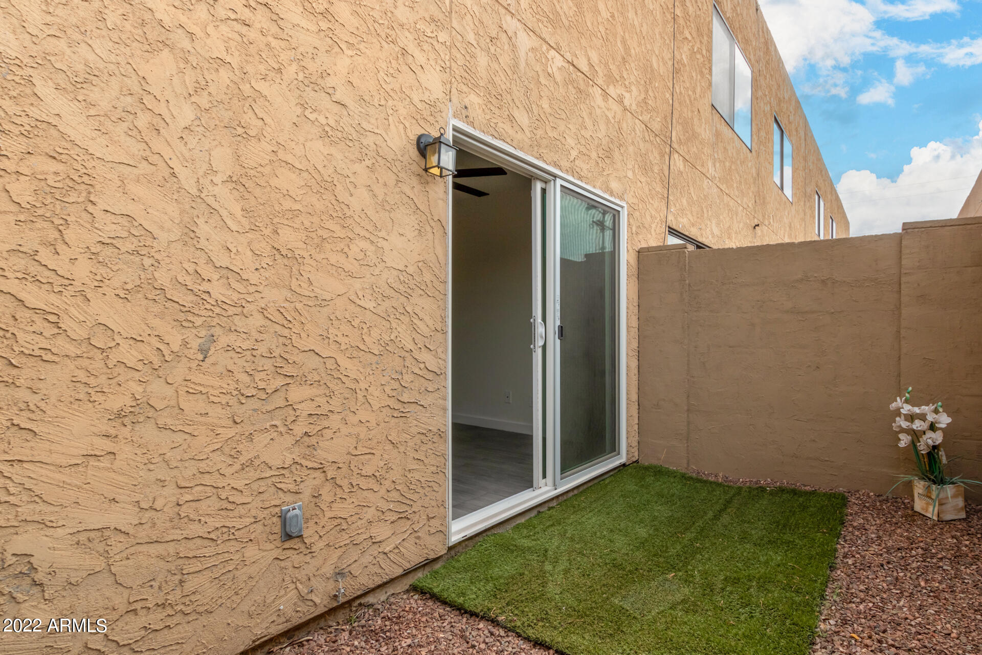 4221 East Almeria Road, Unit 6 Phoenix, AZ 85008 - Photo 27 of 28 28-Almeria