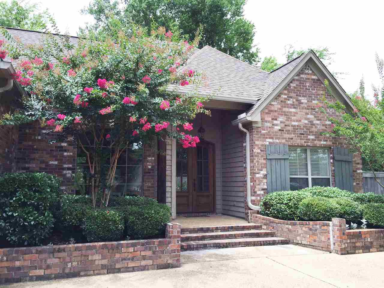 109 Hallmark Place Madison, MS 39110 - Photo 1 of 12 Photo 1