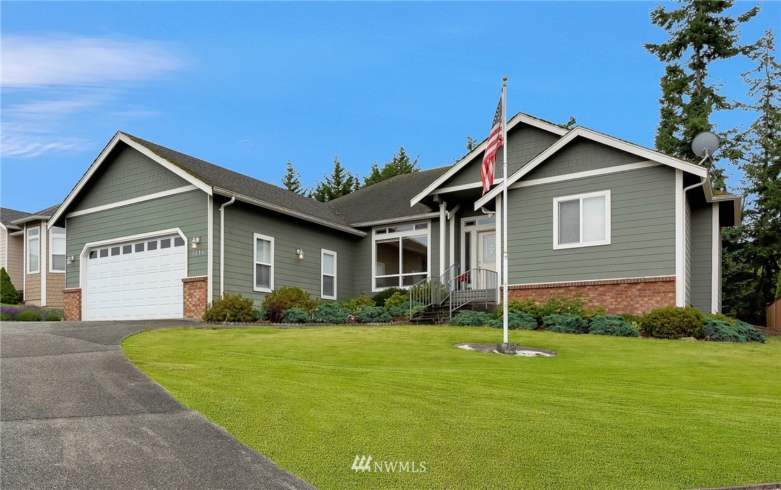 3916 Ruston Way Bellingham, WA 98226 - Photo 1 of 24 Gallery Image 1