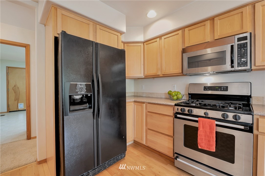 3916 Ruston Way Bellingham, WA 98226 - Photo 14 of 24 Gallery Image 14