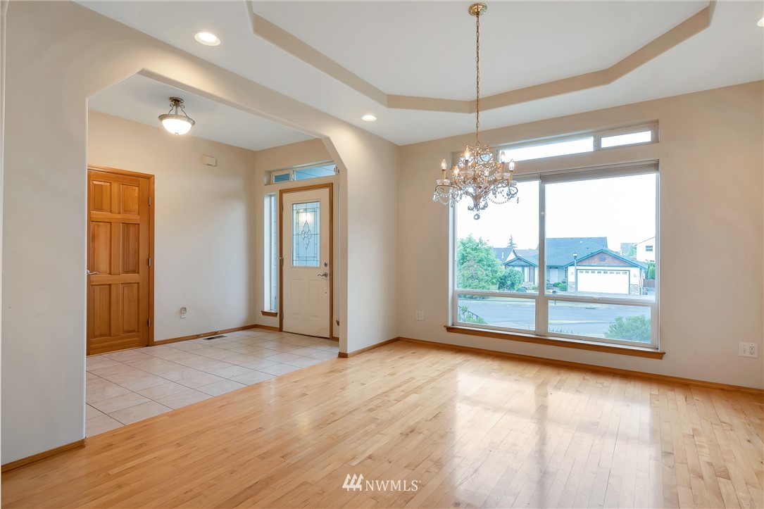 3916 Ruston Way Bellingham, WA 98226 - Photo 4 of 24 Gallery Image 4