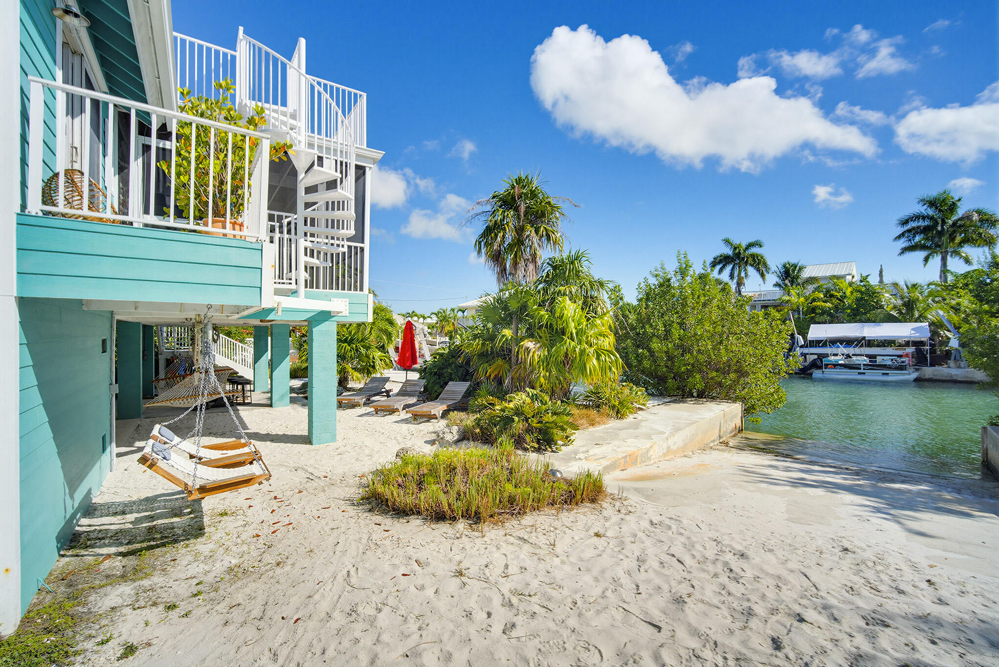 16640 Cypress Road Sugarloaf, FL 33042 - Photo 15 of 86 Side