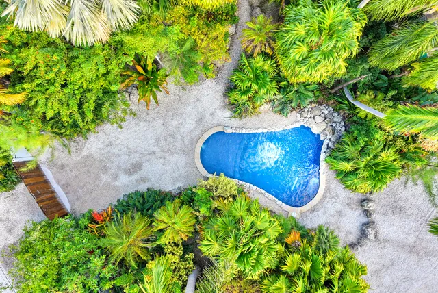 $1,939,000 | 16640 Cypress Road, Sugarloaf, FL 33042