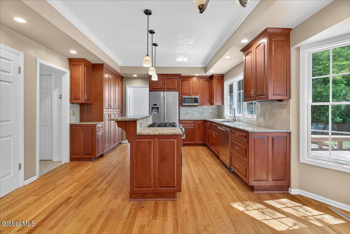 120 Darroch Road Bethlehem, NY 12054 - Photo 12 of 52 15-120 DAROCH-22