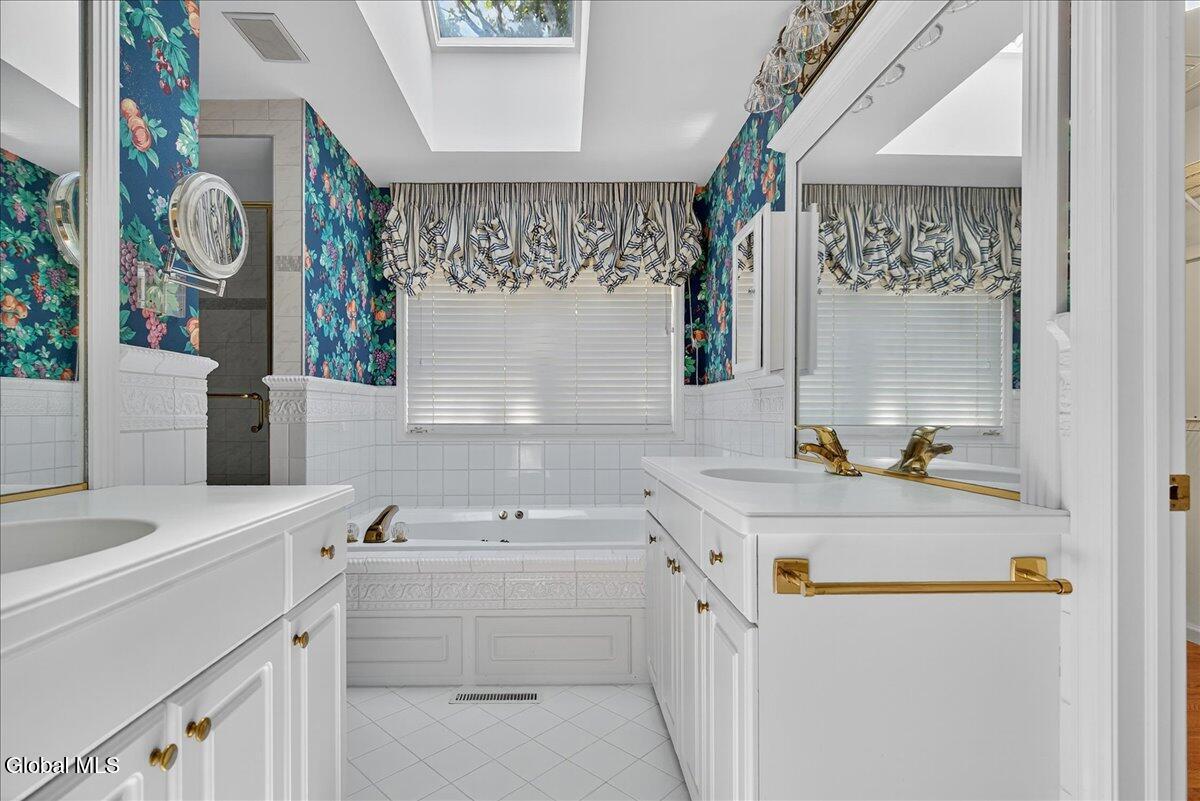 120 Darroch Road Bethlehem, NY 12054 - Photo 25 of 52 37-120 DAROCH-42