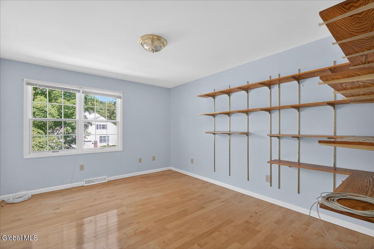 120 Darroch Road Bethlehem, NY 12054 - Photo 29 of 52 25-120 DAROCH-31