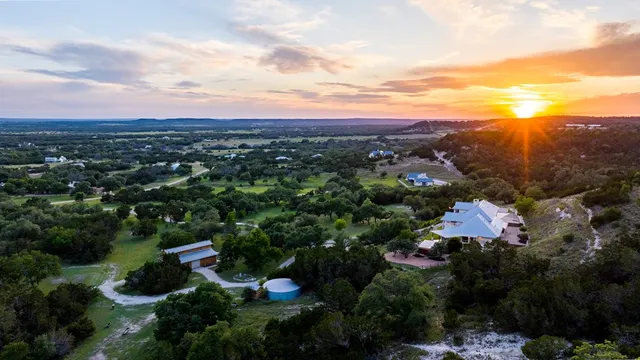 $2,195,000 | 362 Kruse Hill Drive, Fredericksburg, TX 78624