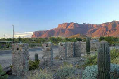 4831 South Kings Ranch Road, Unit 23 Gold Canyon, AZ 85118 - Photo 1 of 4 Primary Photo