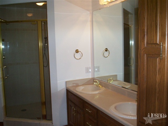 300 Morningstar Road Auburn, IN 46706 - Photo 13 of 29 Gallery Image 13
