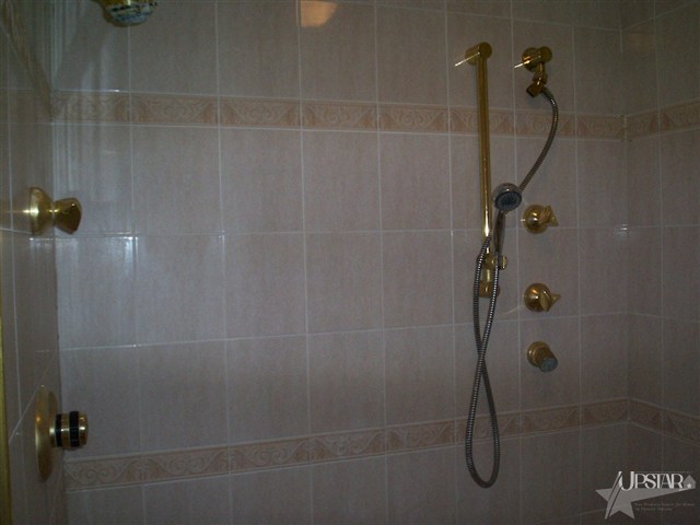 300 Morningstar Road Auburn, IN 46706 - Photo 14 of 29 Gallery Image 14