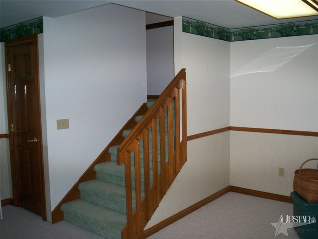 300 Morningstar Road Auburn, IN 46706 - Photo 20 of 29 Gallery Image 20