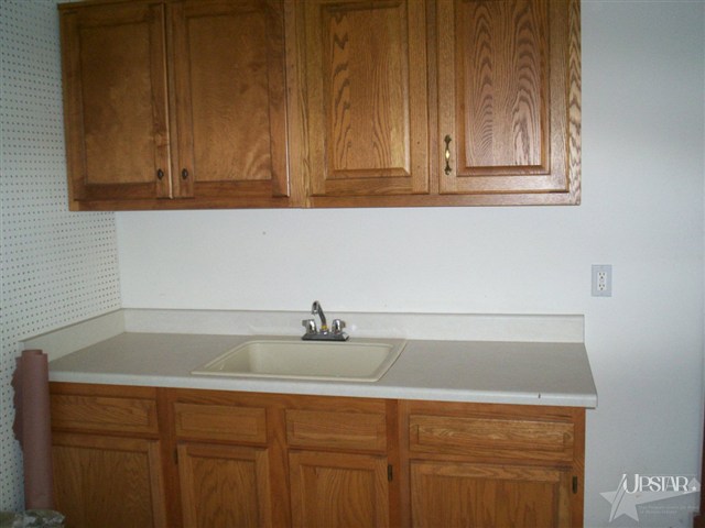 300 Morningstar Road Auburn, IN 46706 - Photo 24 of 29 Gallery Image 24