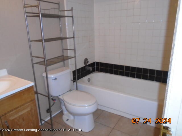 1715 Maple Ridge Road, Unit 44 Haslett, MI 48840 - Photo 5 of 20 DSC04508