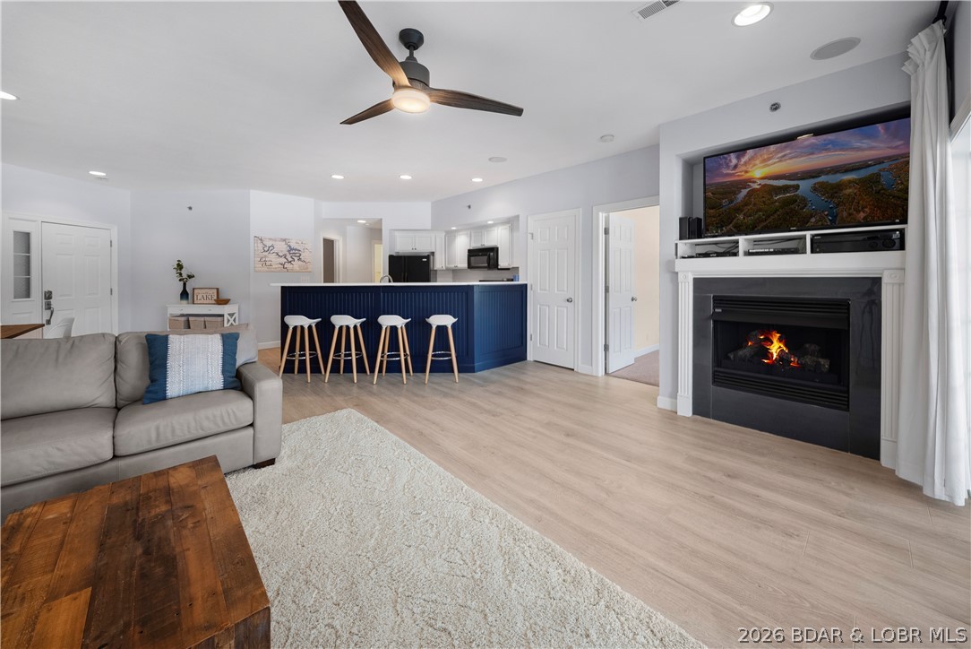 68 Lighthouse Road, Unit 312 Lake Ozark, MO 65049 - Photo 10 of 34