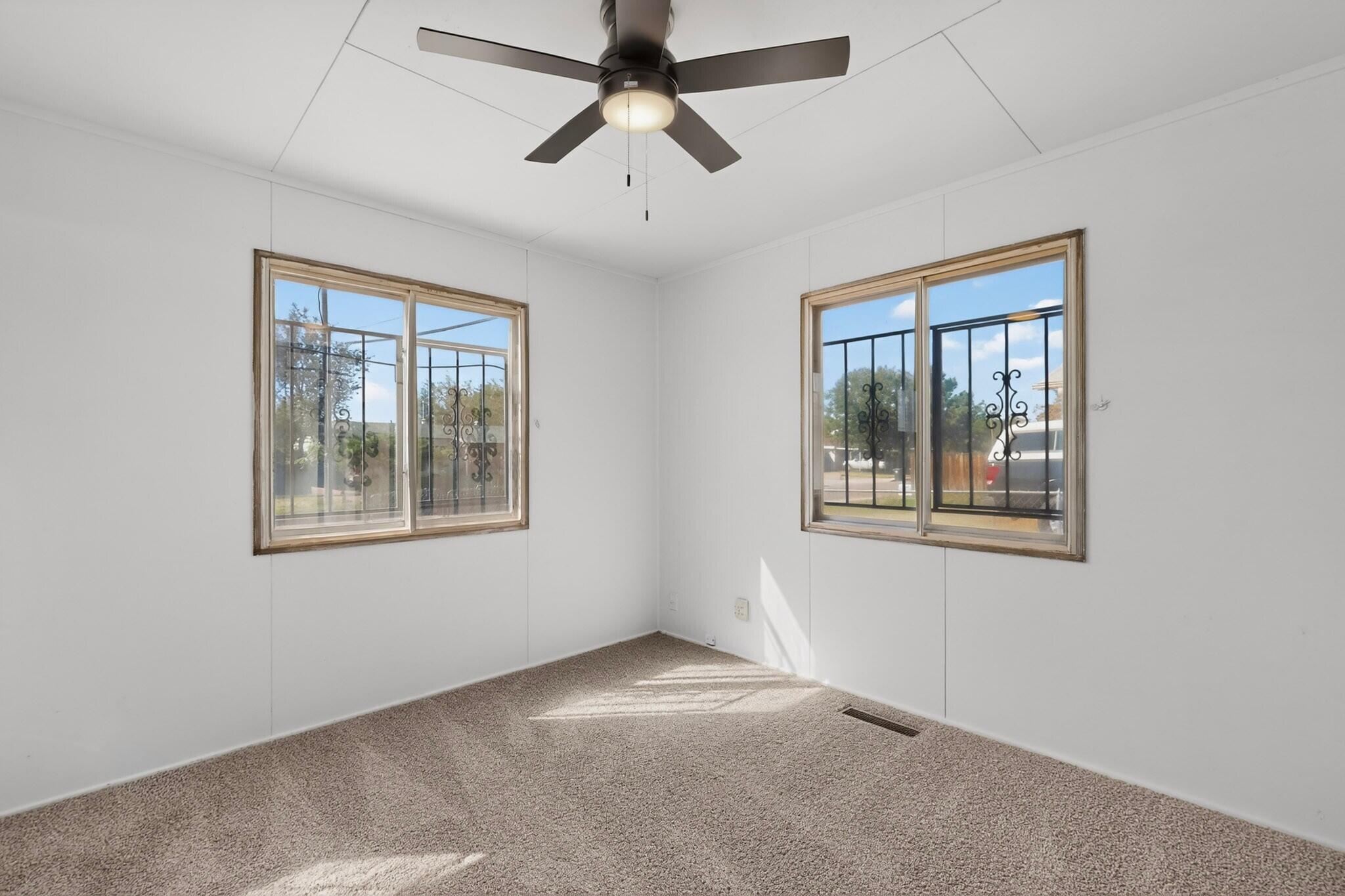 1301 Aztec Road Northwest Albuquerque, NM 87107 - Photo 16 of 36 Gallery Image 16