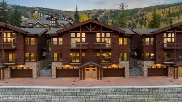 $2,590,000 | 38 Olaf Court, Sandpoint, ID 83864