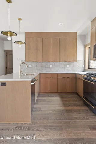 $2,590,000 | 38 Olaf Court, Sandpoint, ID 83864