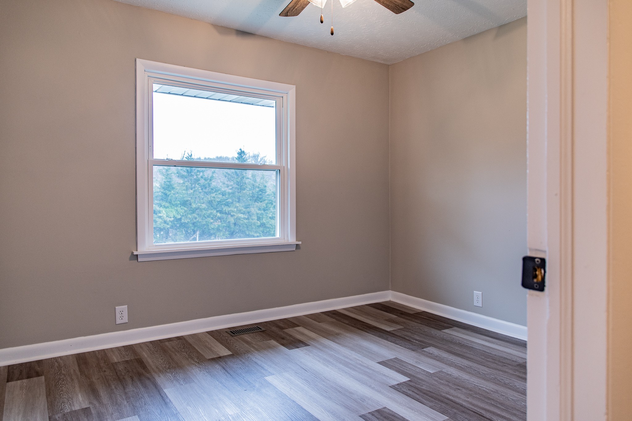 2074 Ditty Road Cookeville, TN 38506 - Photo 16 of 29 Gallery Image 16