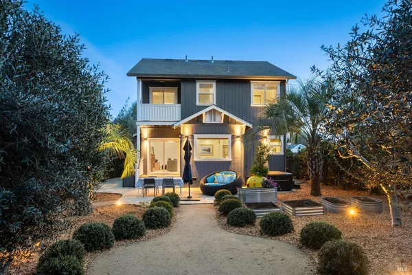 $995,000 | 19071 Hickory Street, Sonoma, CA 95476