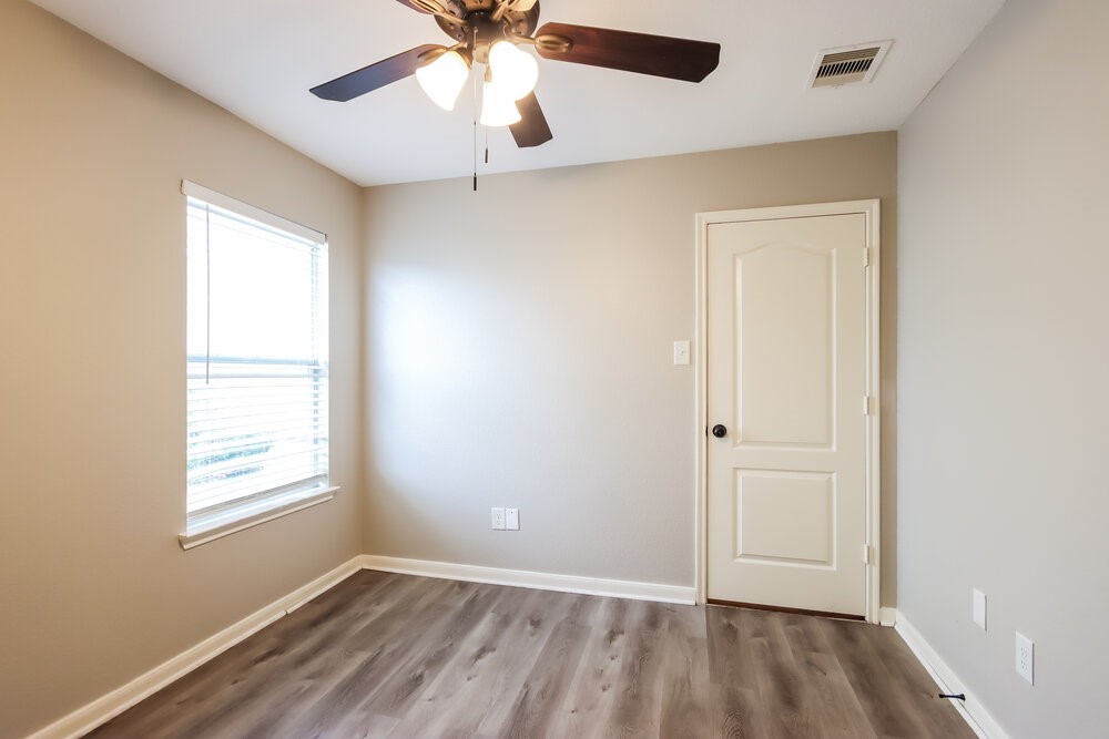 29129 Legends Wick Drive Spring, TX 77386 - Photo 12 of 16