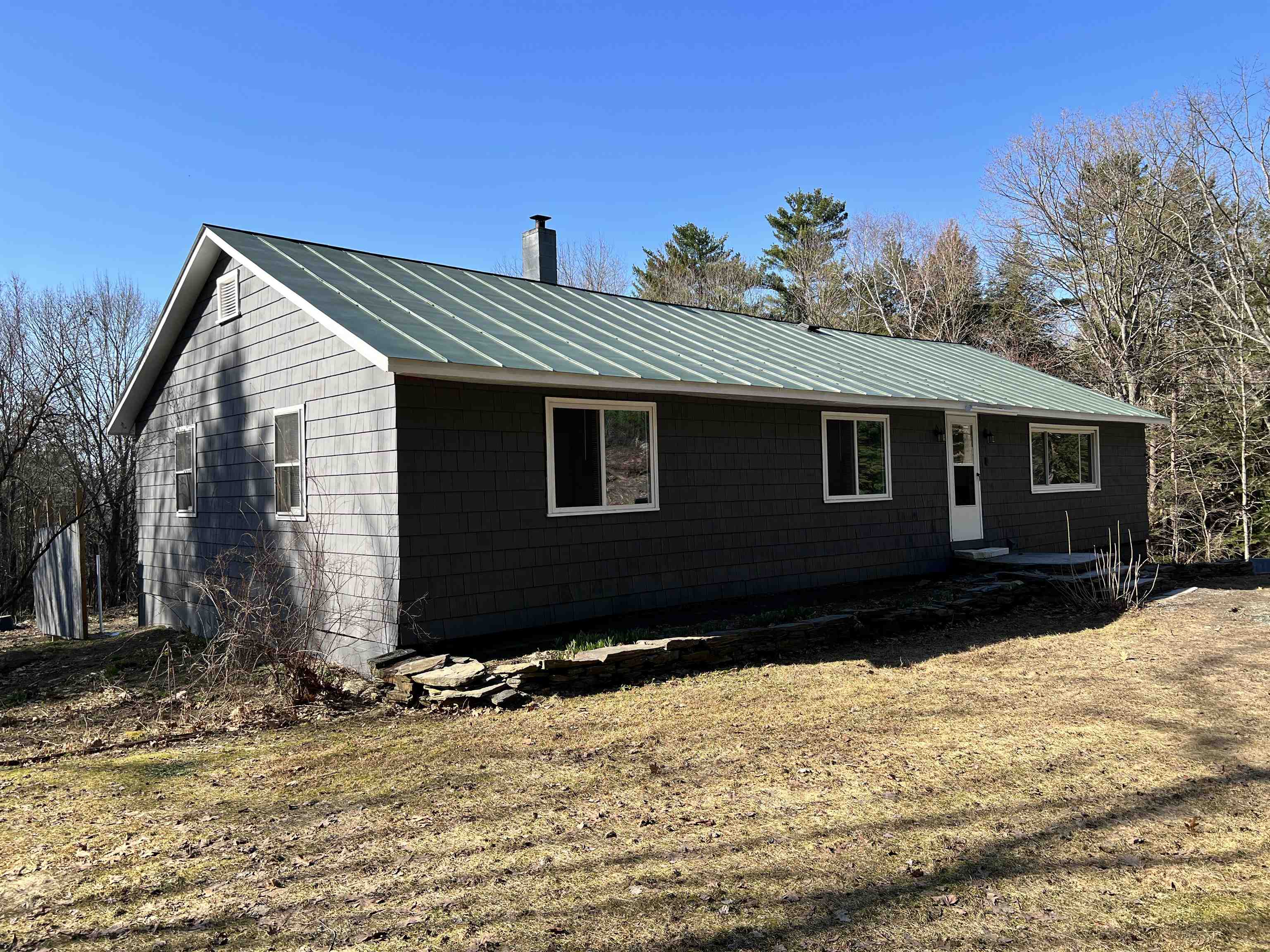 415 Bliss Road Hartford, VT 05001 - Photo 1 of 40 Gallery Image 1