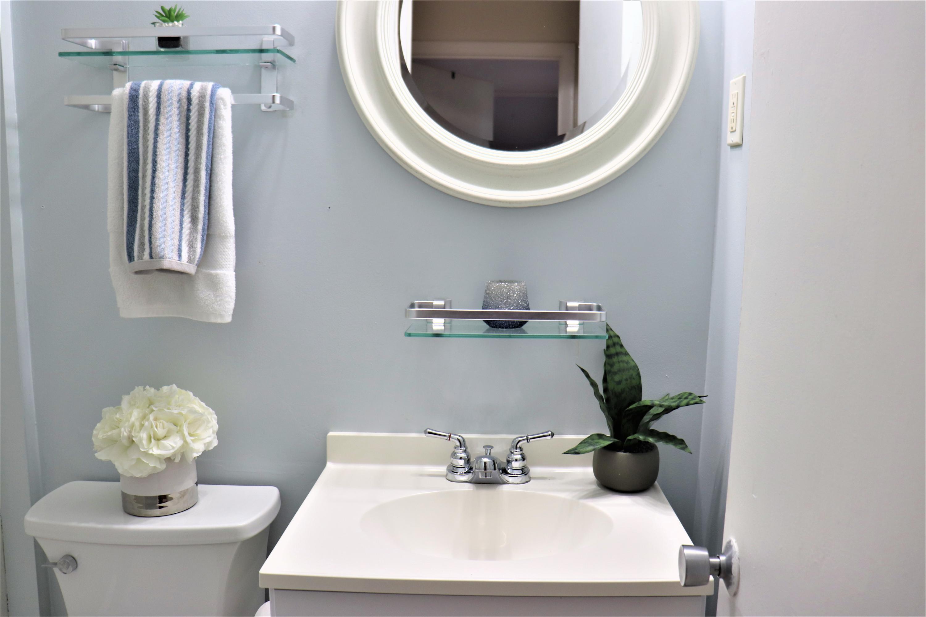 1076 Bancroft Road McDonald, TN 37353 - Photo 14 of 24 2nd bathroom