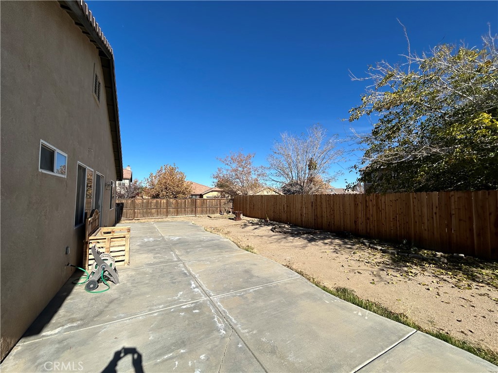 12673 Field Way Victorville, CA 92395 - Photo 12 of 15 a view of a backyard of the house