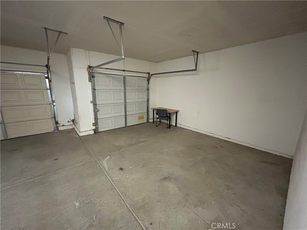 12673 Field Way Victorville, CA 92395 - Photo 13 of 15 a view of a room with an empty room