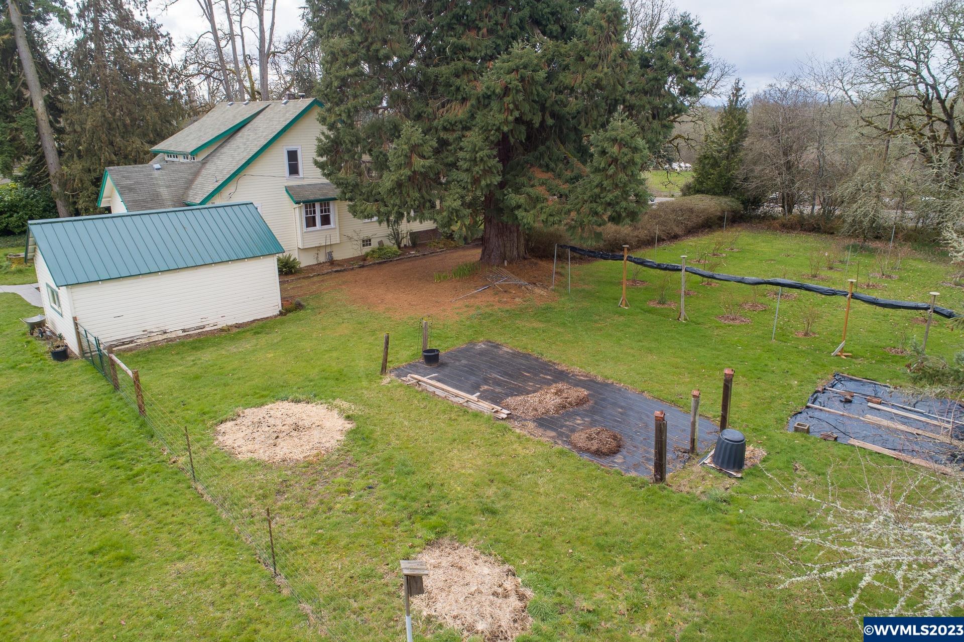 34489 Riverside Drive Albany, OR 97321 - Photo 38 of 42 Gallery Image 38