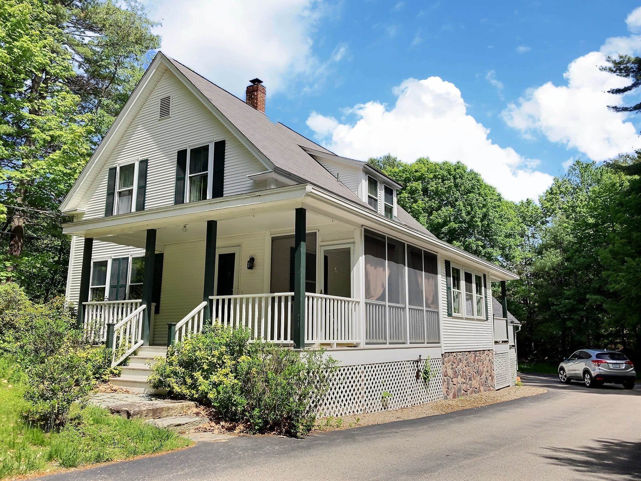 17 Old Dublin Road Peterborough, NH 03458 - Photo 1 of 11 Gallery Image 1