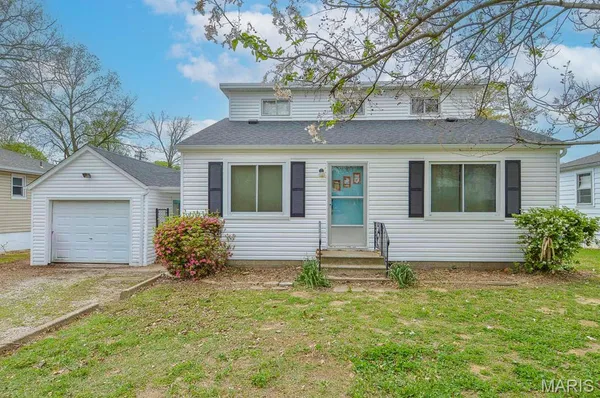 $50,000 | 2320 Meadow Drive, Belleville, IL 62226