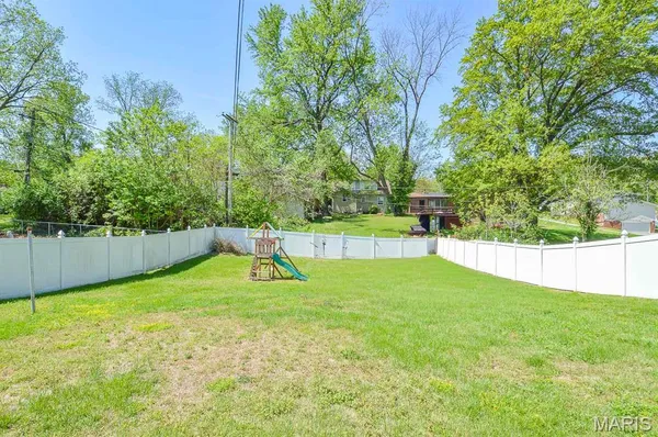 $50,000 | 2320 Meadow Drive, Belleville, IL 62226