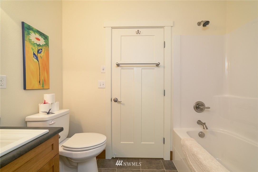 7160 Valley View Road Ferndale, WA 98248 - Photo 16 of 23