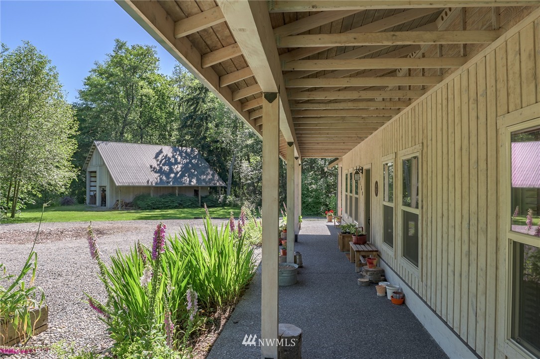 7160 Valley View Road Ferndale, WA 98248 - Photo 3 of 23