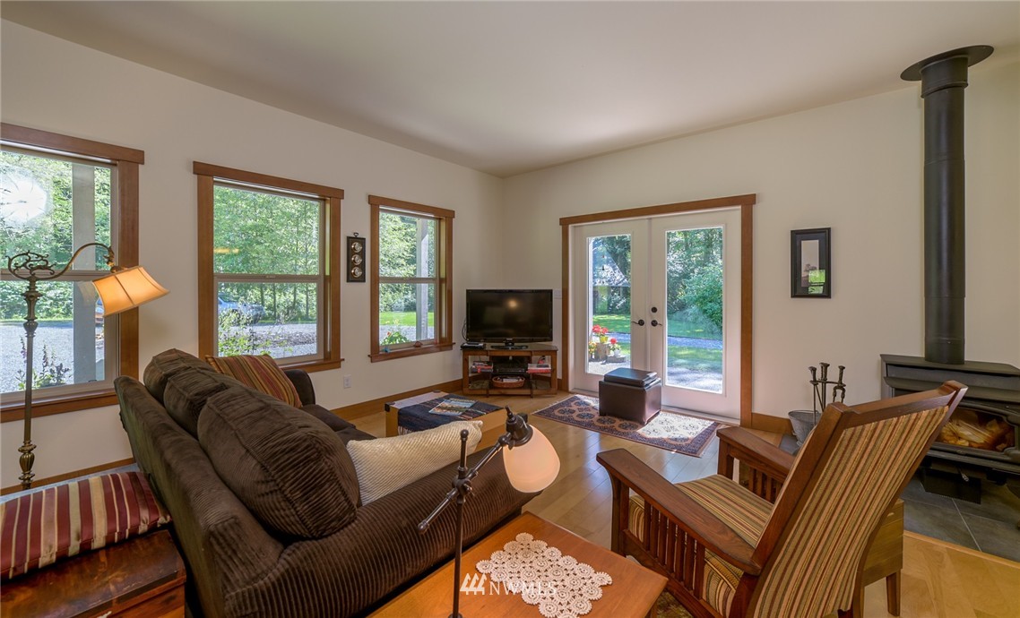 7160 Valley View Road Ferndale, WA 98248 - Photo 9 of 23