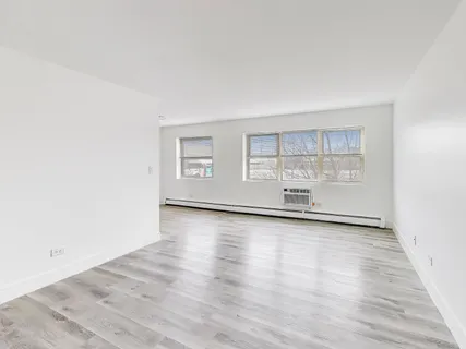 $1,550 | 7250 North Western Avenue, Unit 303, Chicago, IL 60645