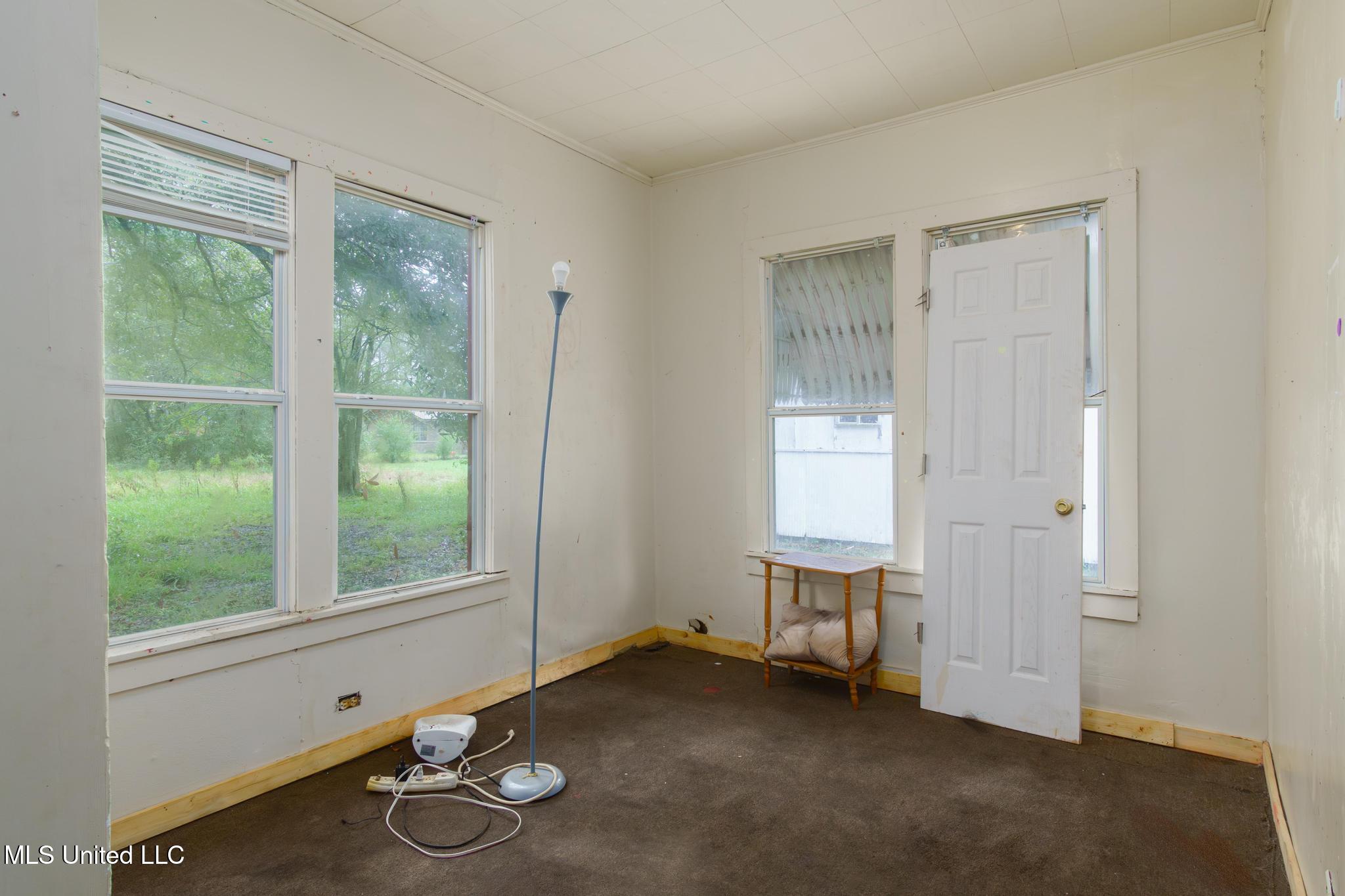 4406 Richard Street Moss Point, MS 39563 - Photo 7 of 10 4406 Richard St-7