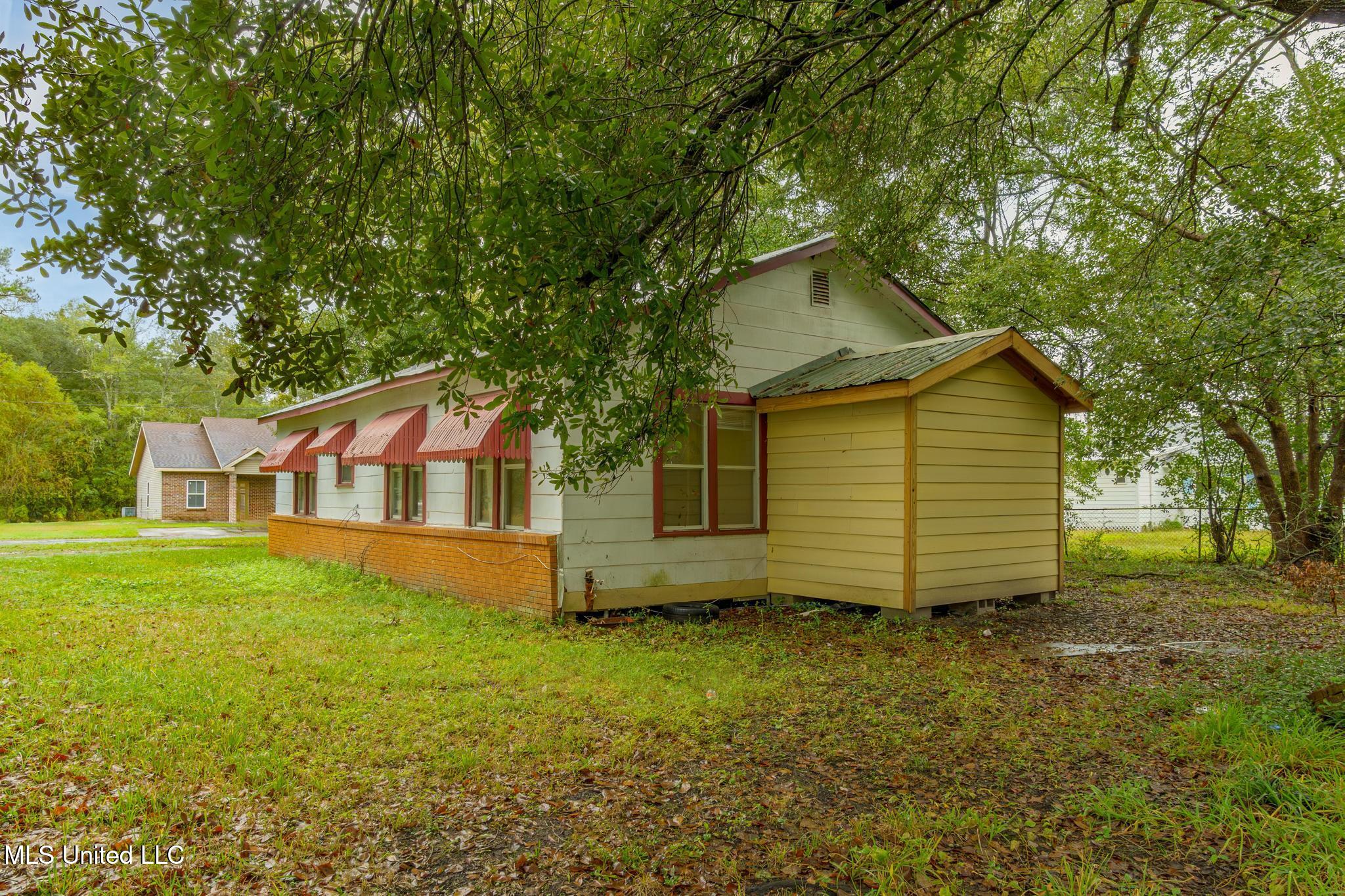 4406 Richard Street Moss Point, MS 39563 - Photo 9 of 10 4406 Richard St-9