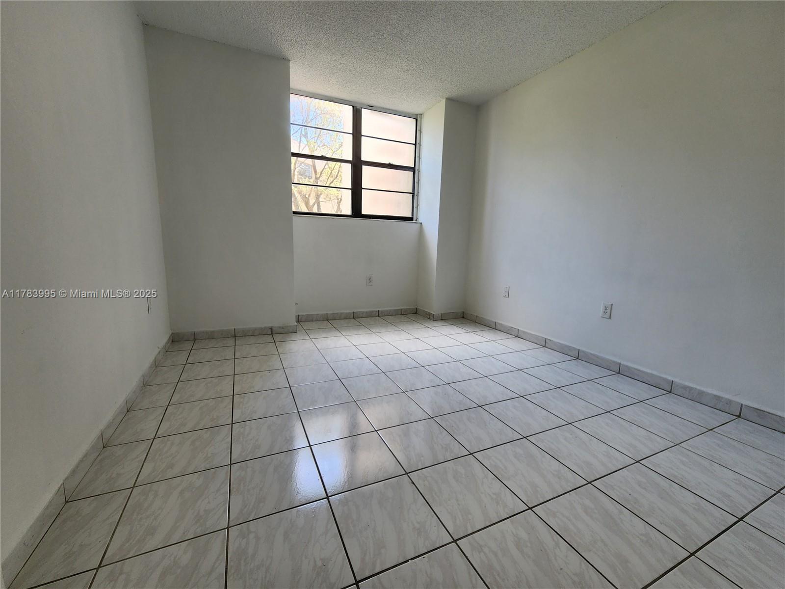 10985 Southwest 107th Street, Unit 216 Miami, FL 33176 - Photo 9 of 15