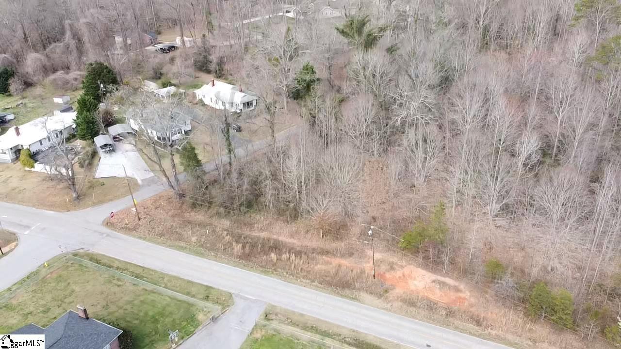 303 Talley Bridge Road Marietta, SC 29661 - Photo 8 of 13