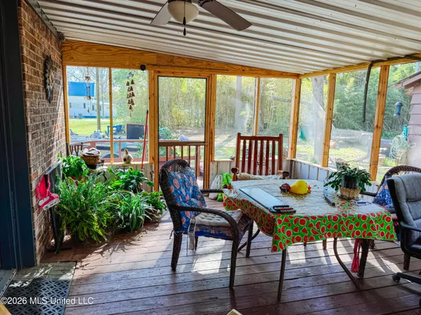 $170,000 | 907 Grand Avenue, Leakesville, MS 39451