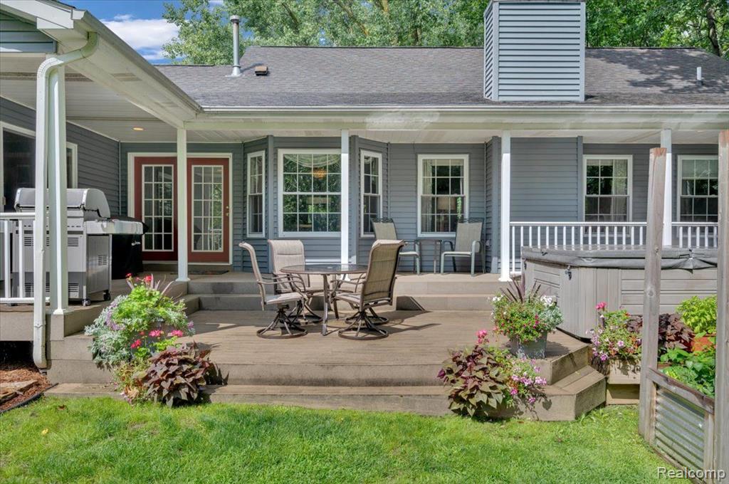 13099 Ripley Road Linden, MI 48451 - Photo 4 of 24