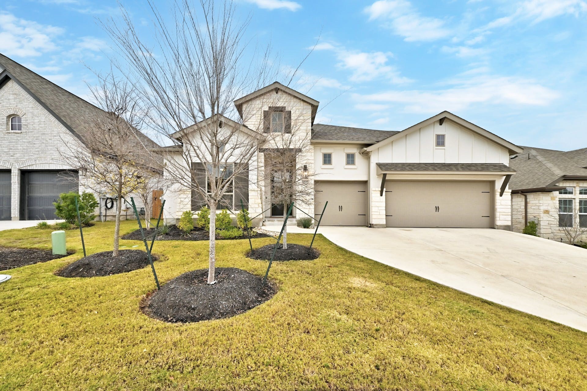 6200 Fadden Road Austin, TX 78738 - Photo 1 of 1 Welcome home to 6200 Fadden Road, Austin, Texas 78738!