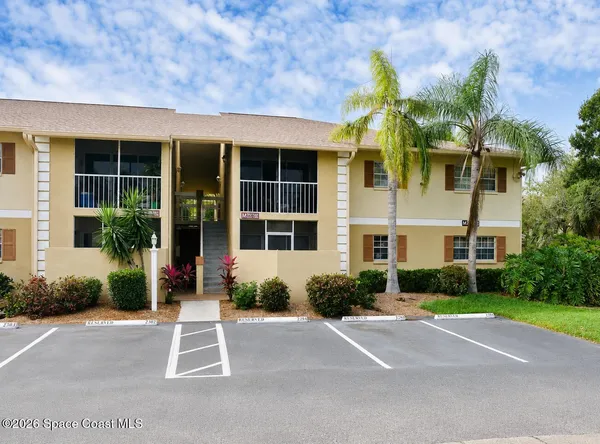 $145,500 | 1648 Sunny Brook Lane, Unit M202, Palm Bay, FL 32905