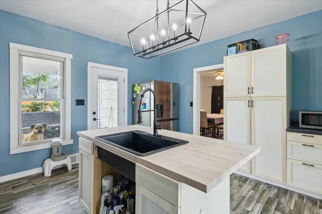 $260,000 | 4900 East Mosherville Road, Jonesville, MI 49250